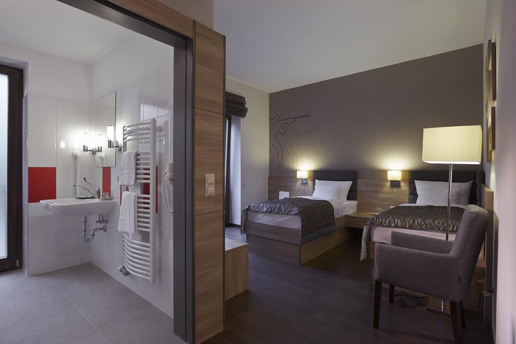 Hotel Therapia เปตช์ ห้อง รูปภาพ